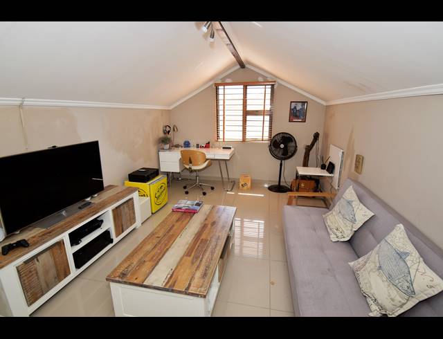 3 BEDROOM CLUSTER RENTED IN NORTH RIDING